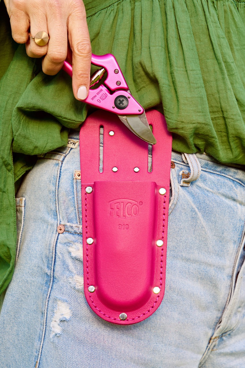 Pink Passion FELCO 6 en uso en el jardín