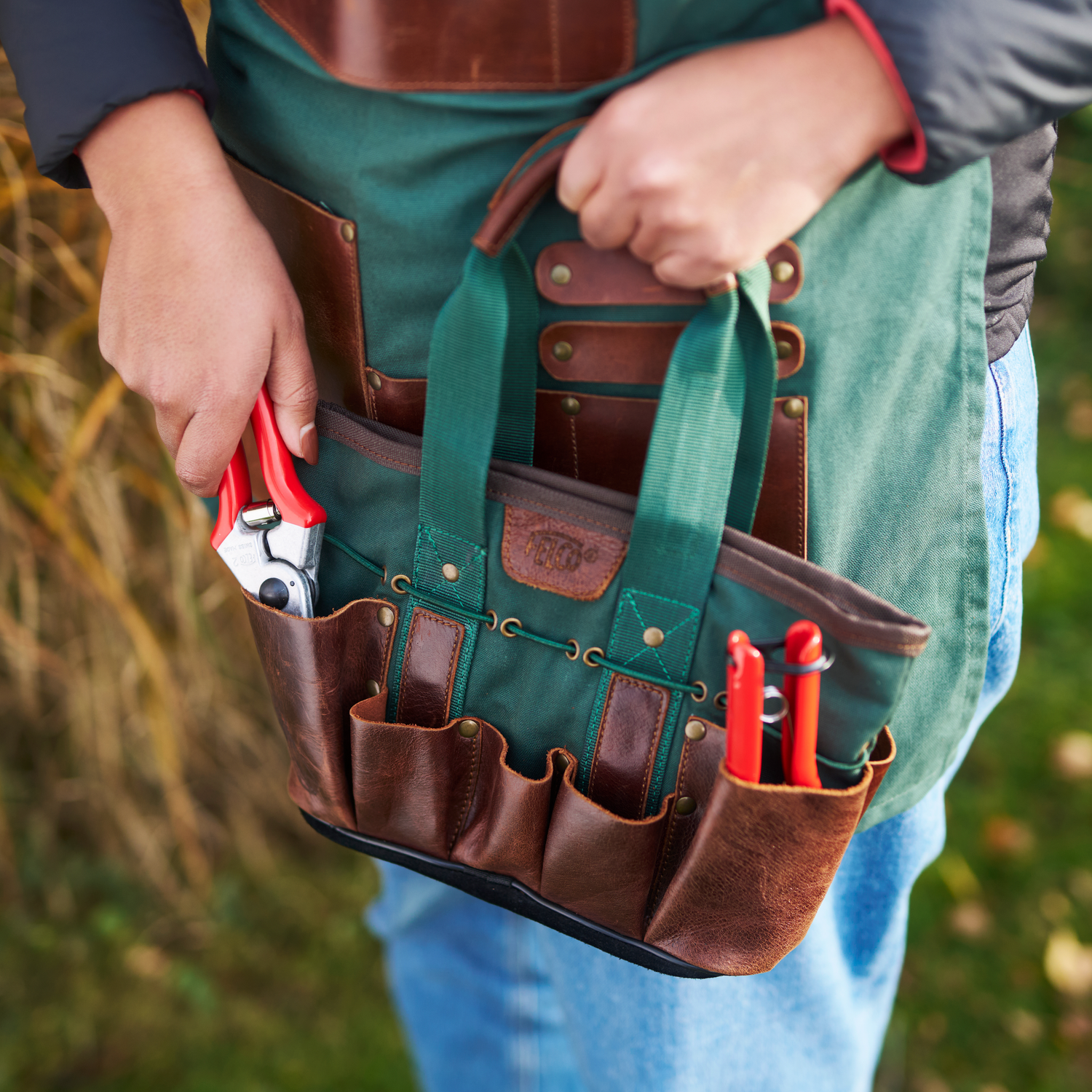 Gardening category FELCO 482 Gardening Bag Mini – FELCO North America Gardening category FELCO 482 Gardening Bag Mini – FELCO North America